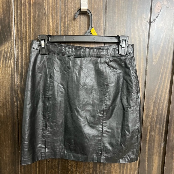 Vintage 1990s Genuine Leather NWT Deadstock Women's Pencil Mini Skirt Sz:9 / 10 - Picture 2 of 9
